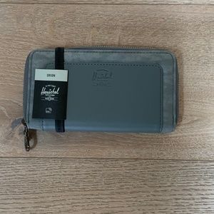 HERSCHEL Thomas Leather Wallet